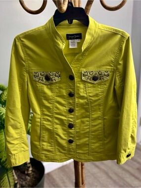 Prosper & Devine Chartreuse rhinestone jewel Pocket western Jean Jacket - Size S